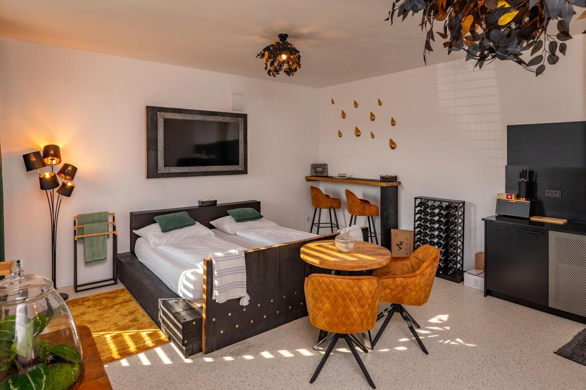 Korek Mikulov Apartman Exteriör bild